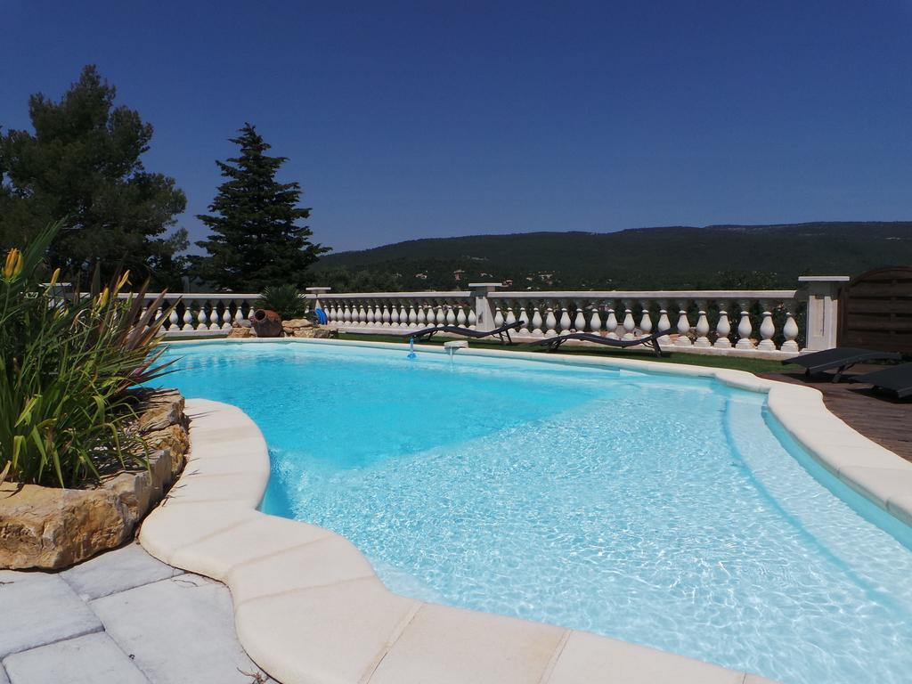 Appartement Vue Montagne Garéoult Extérieur photo